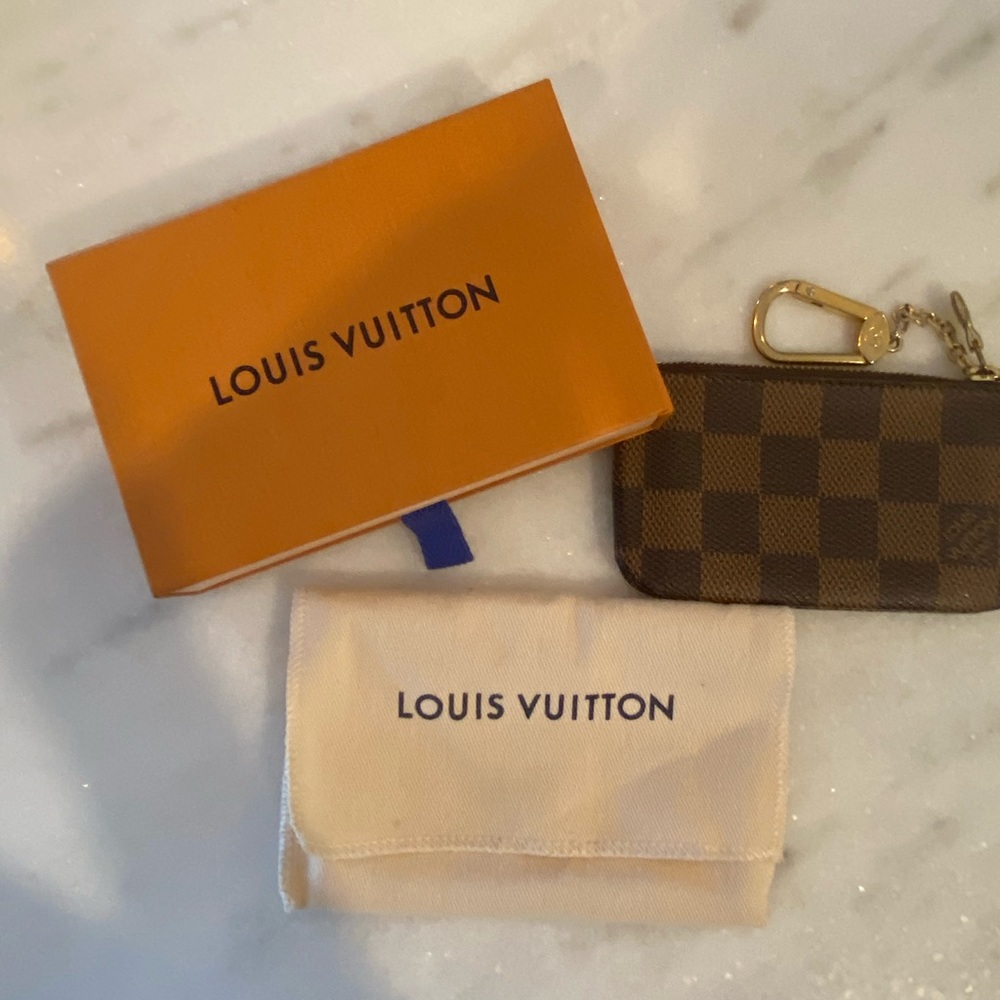 Authentic Louis Vuitton key pouch